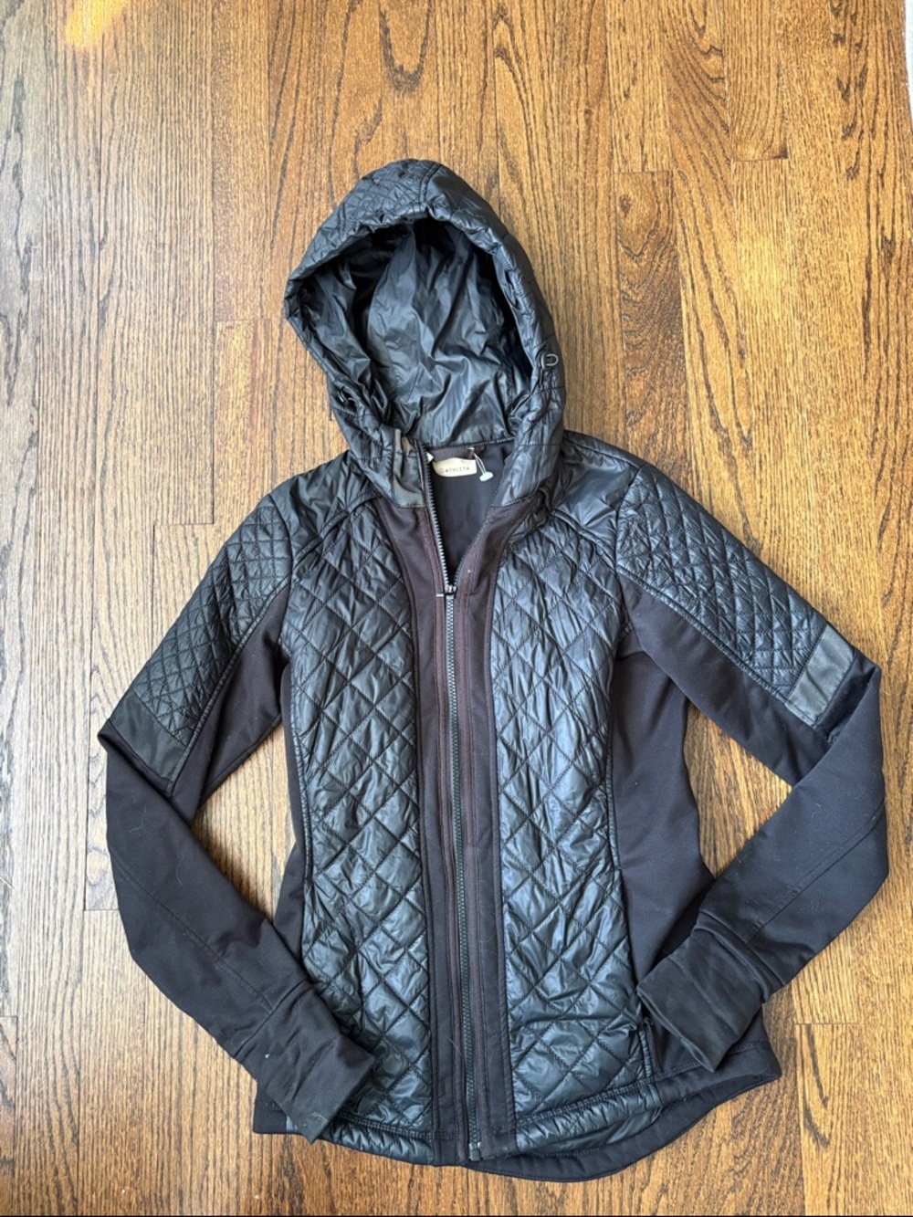 Athleta Rock Springs Black Quilted and Stretch Hooded Jacket